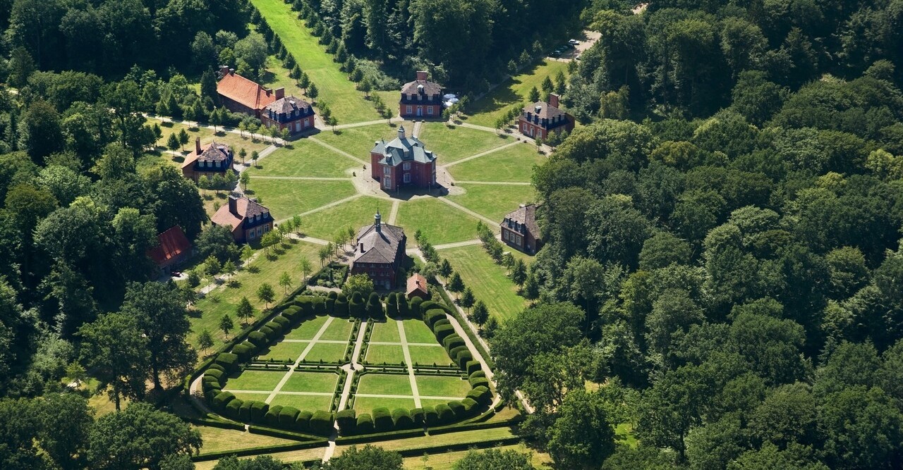 Luftaufnahme Schloss Clemenswerth